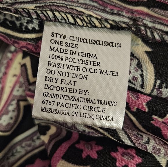 Long Dress Pleated Crepe Sleeveless Halter - Picture 2 of 4